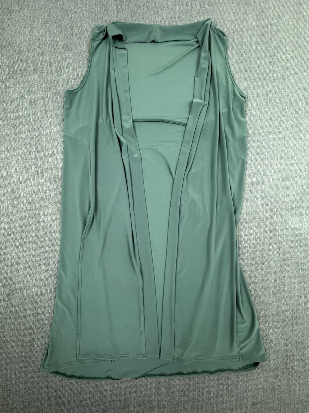 Sympli Women’s 12 Sage Green Sleeveless Open Front Duster Vest Made Canada